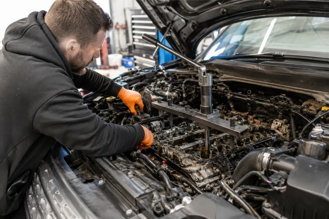 Specialist injector removal and repair on a Range Rover engine in Northampton